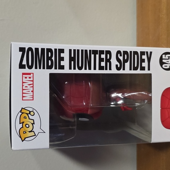 Funko Pop Marvel What If Zombie Hunter Spidey - Picture 2 of 6